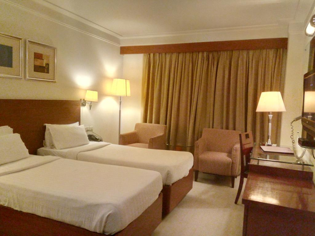 Hampshire Plaza Hotel Hyderabad Luaran gambar